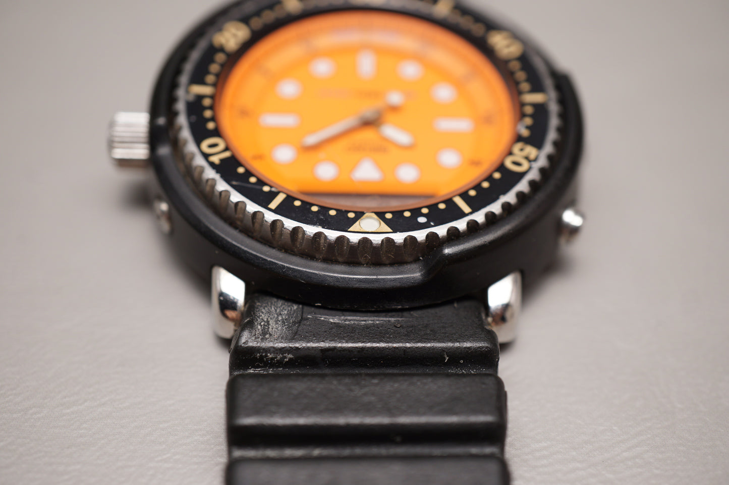Vintage 1982 Seiko H558-600A Orange Arnie Digital Quartz Watch Rare Original