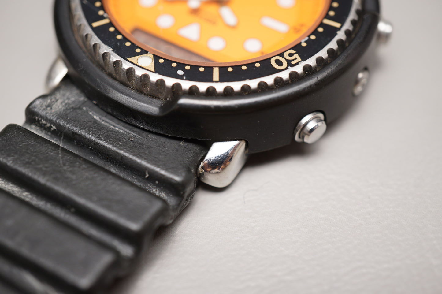 Vintage 1982 Seiko H558-600A Orange Arnie Digital Quartz Watch Rare Original