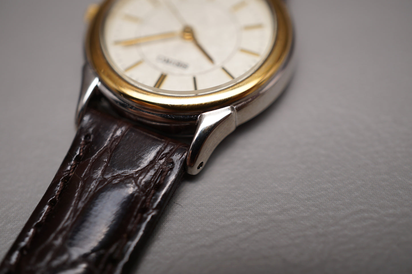 Unworn Vintage 2002 Seiko Spirit 7N01-6880 Gold Two Tone Quartz Ladies Watch