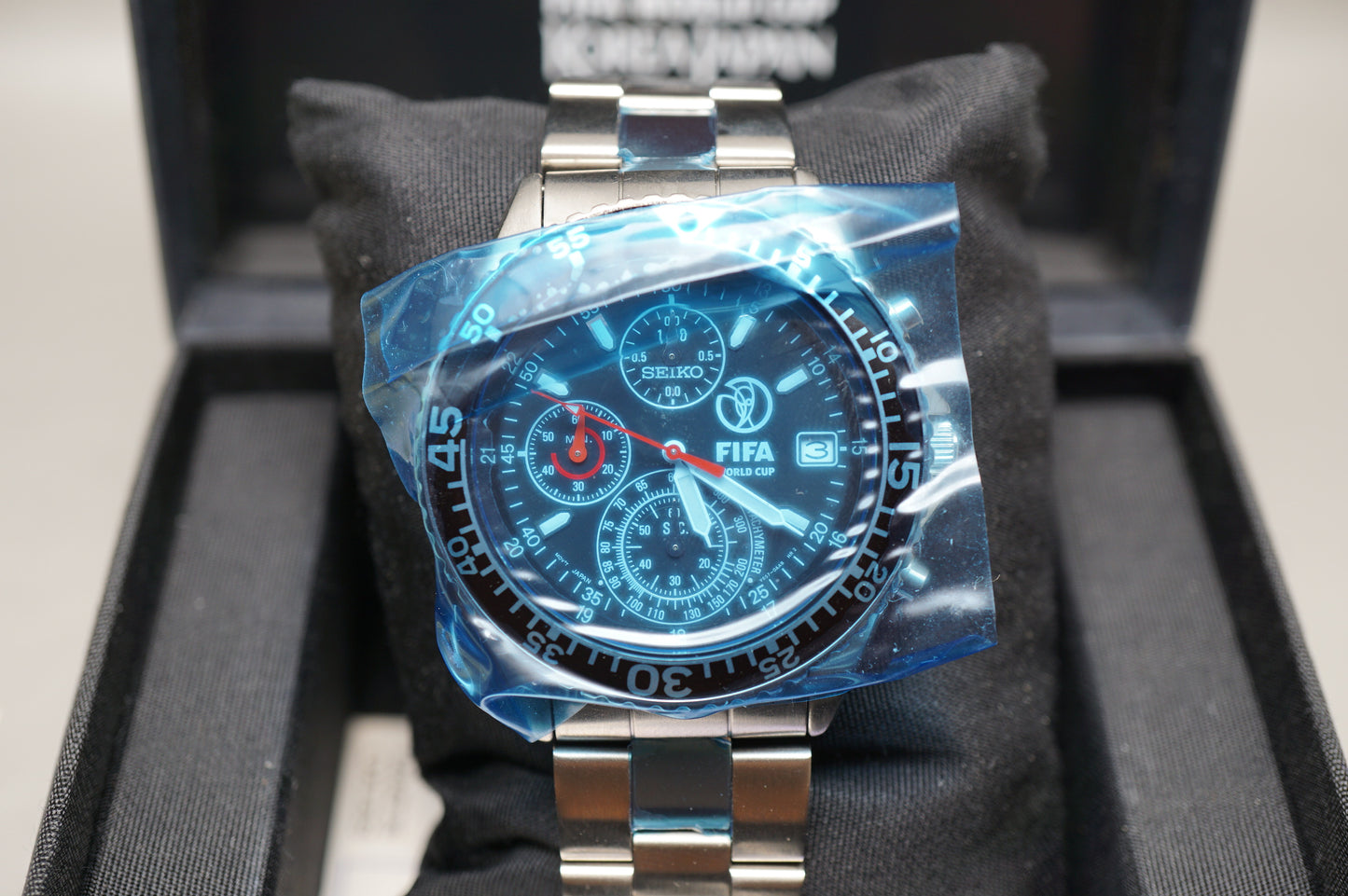 NOS Seiko SCQP001 V657-0AA0 V657 2002 FIFA World Cup Black Dial Quartz Watch