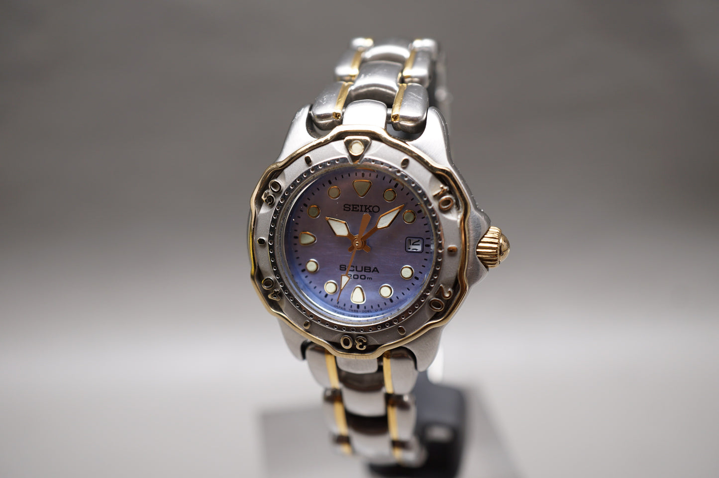 Vintage 1994 Seiko 7N85-0070 Blue Pearled Dial Scuba 200M Diver Quartz Watch