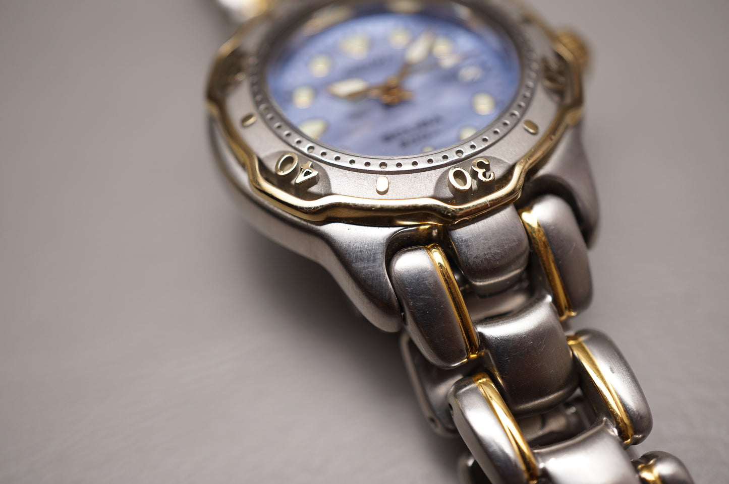 Vintage 1994 Seiko 7N85-0070 Blue Pearled Dial Scuba 200M Diver Quartz Watch