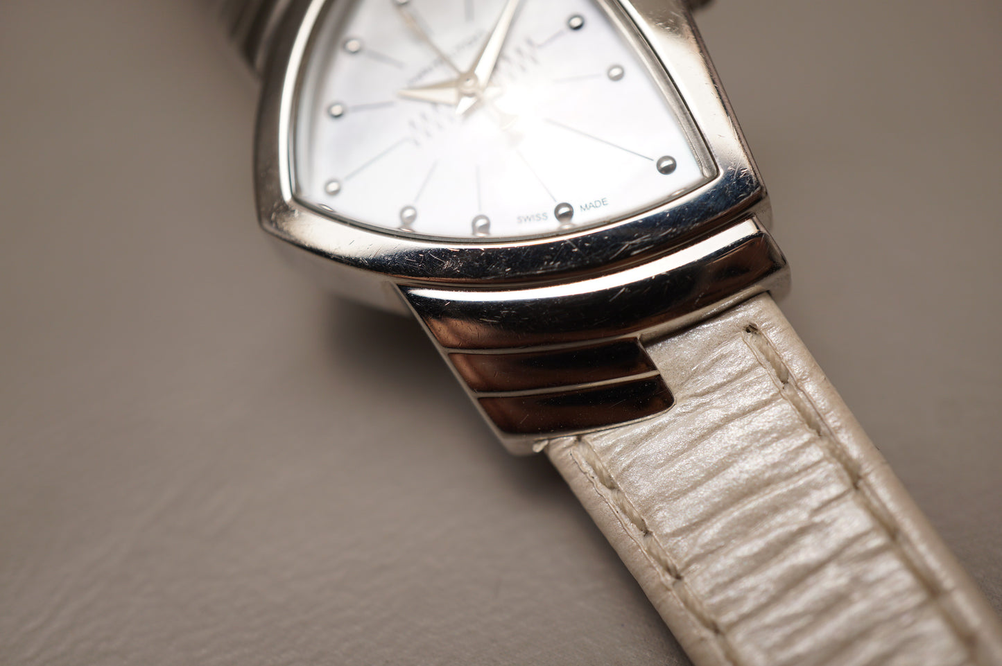 Hamilton Ventura H24211852 Mother Of Pearl Dial Ladies Quartz Watch