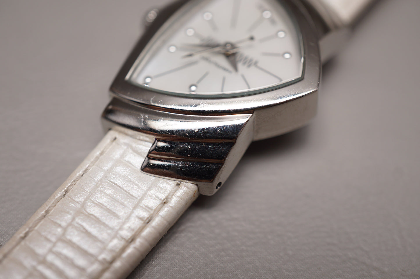 Hamilton Ventura H24211852 Mother Of Pearl Dial Ladies Quartz Watch
