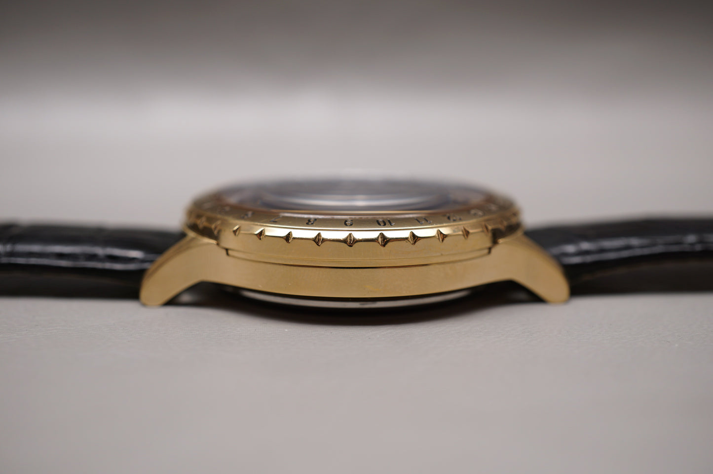 Unworn NOS Citizen Cosmosign CAL-4P85 Franklin Mint Age Of The Moon Quartz Watch