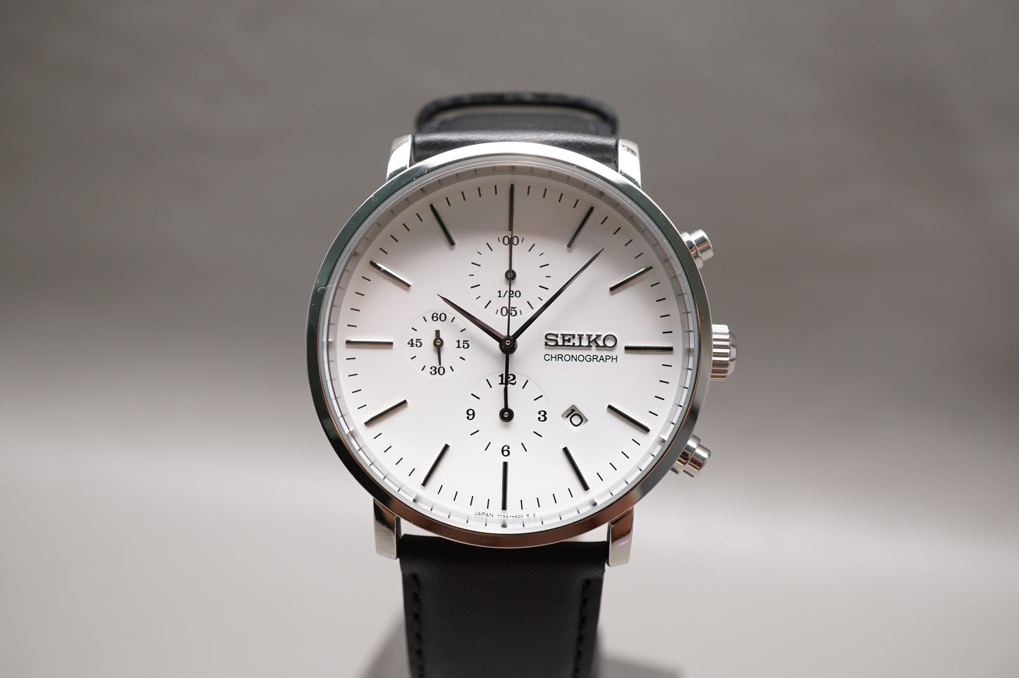 Seiko SZER041 7T92 White Dial Quartz Chronograph JDM Watch