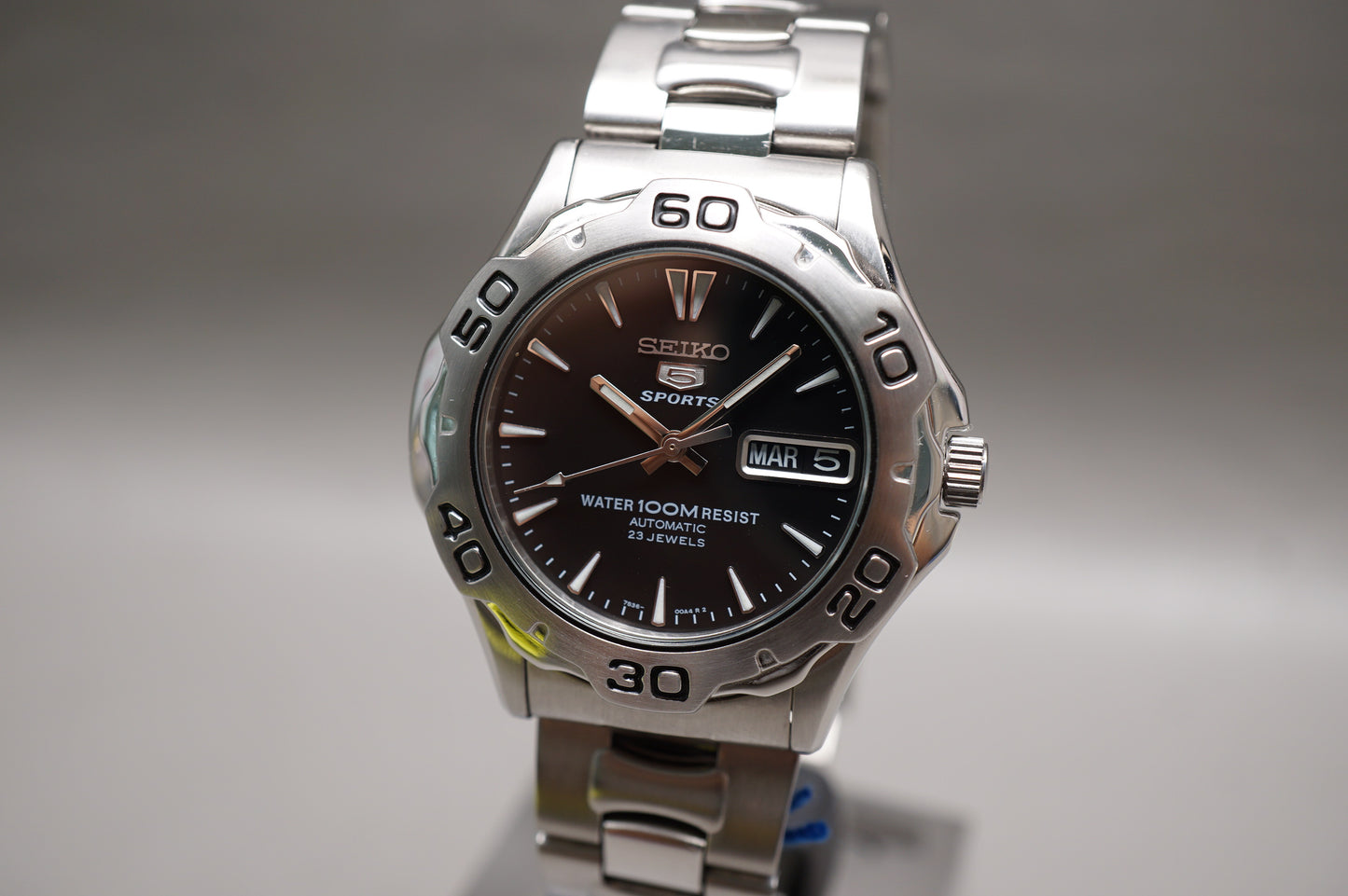 Unworn NOS Seiko 5 Sports SNZ301K1 7S36 Black Dial Automatic Watch