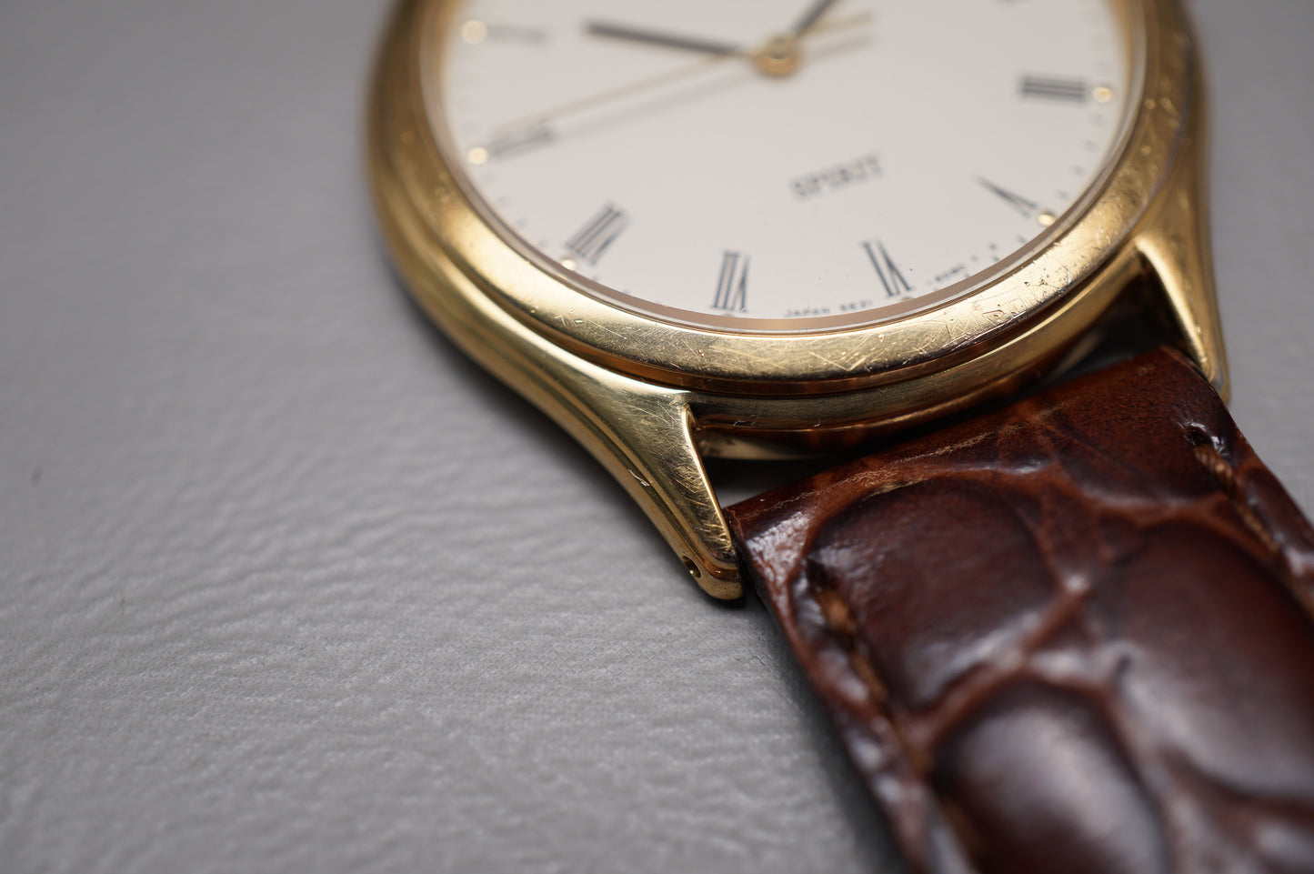 Vintage 1985 Seiko Spirit 5E21-6D70 Gold Tone Roman Dial Quartz Watch