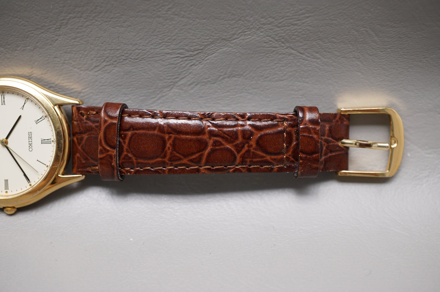 Vintage 1985 Seiko Spirit 5E21-6D70 Gold Tone Roman Dial Quartz Watch