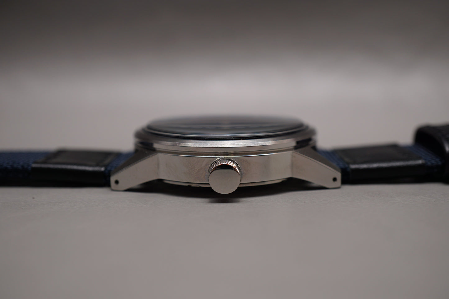 Unworn Seiko SUR287P1 6N76 Textured Blue Dial Big Date 41Mm Quartz Watch
