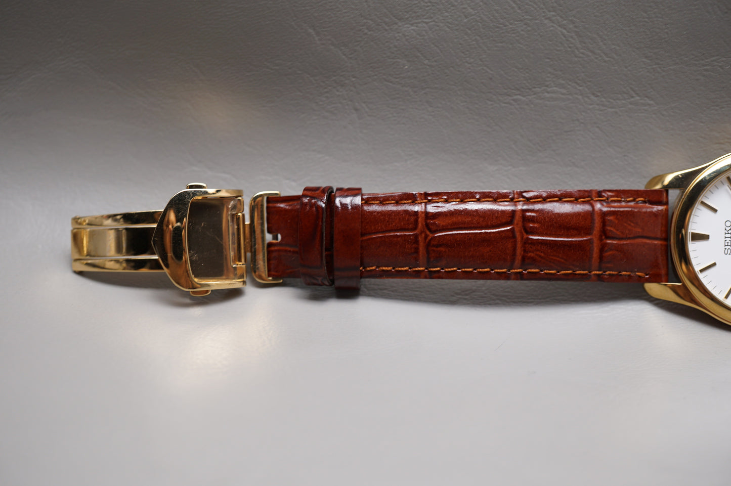 Seiko Spirit SCXP032 7N01 Gold Tone White Dial Quartz Watch