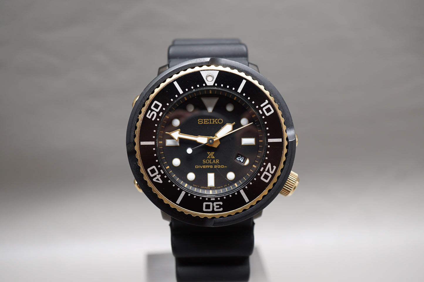 Seiko Prospex SBDN028 V147 Lowercase Limited Black Gold Tuna Solar Quartz Watch