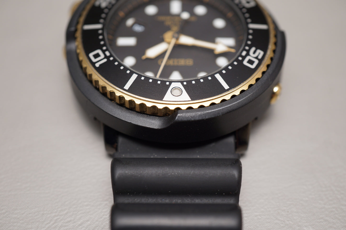 Seiko Prospex SBDN028 V147 Lowercase Limited Black Gold Tuna Solar Quartz Watch