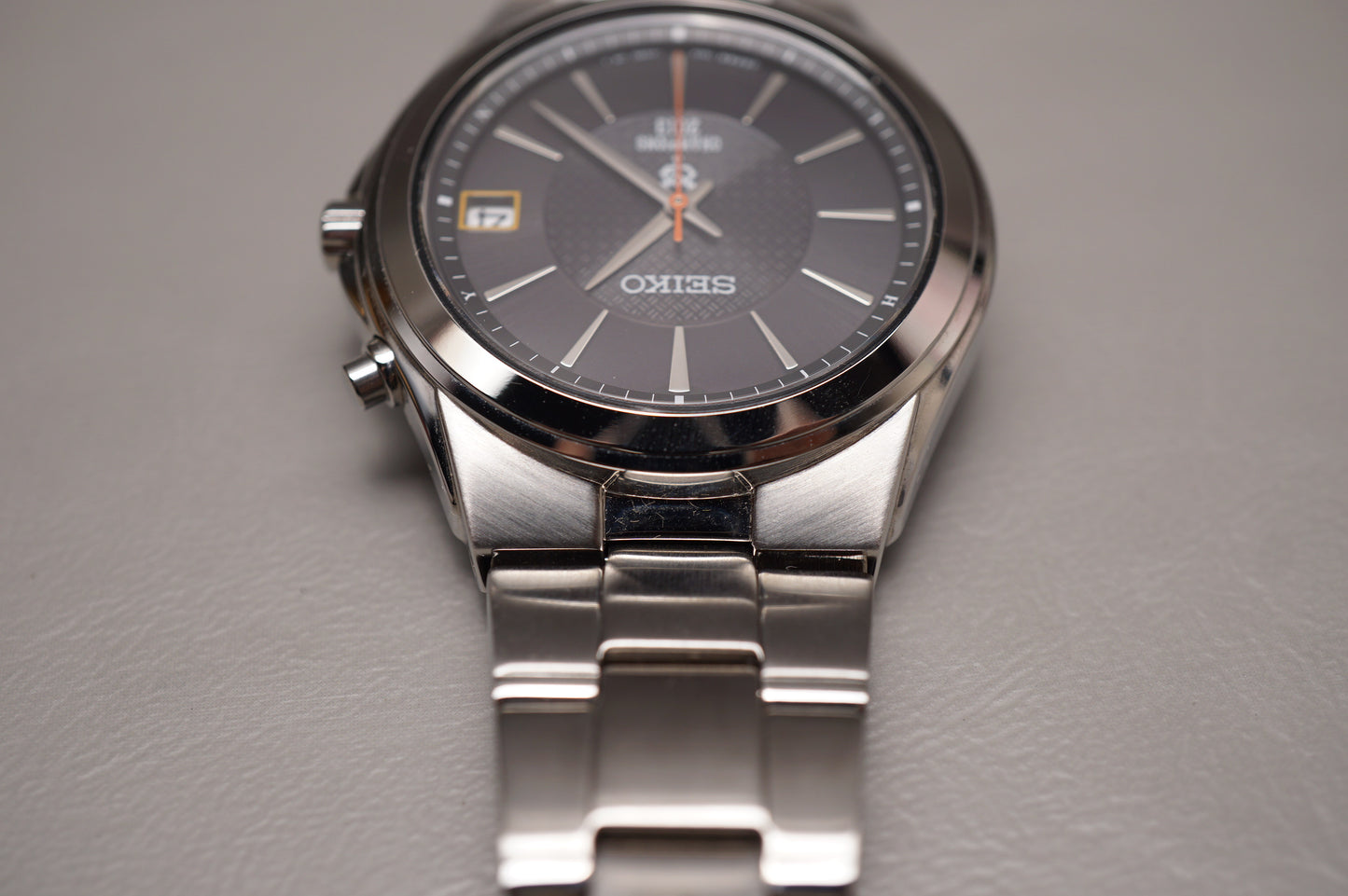 Seiko 7B42-0AL0 Yomiuri Giants Central League 2013 Solar Quartz Watch