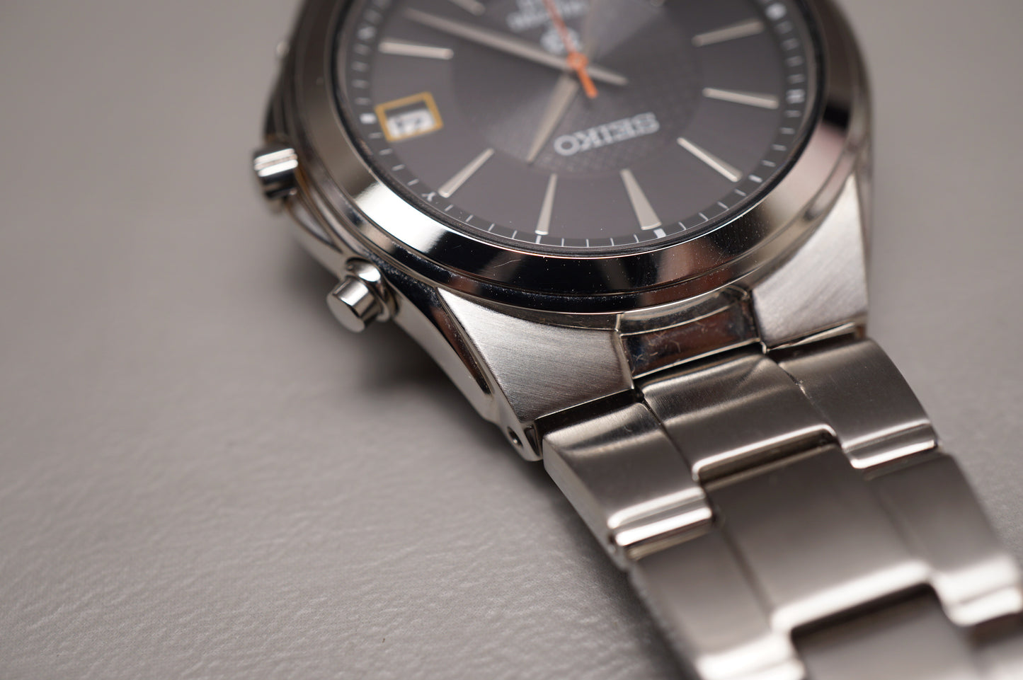 Seiko 7B42-0AL0 Yomiuri Giants Central League 2013 Solar Quartz Watch