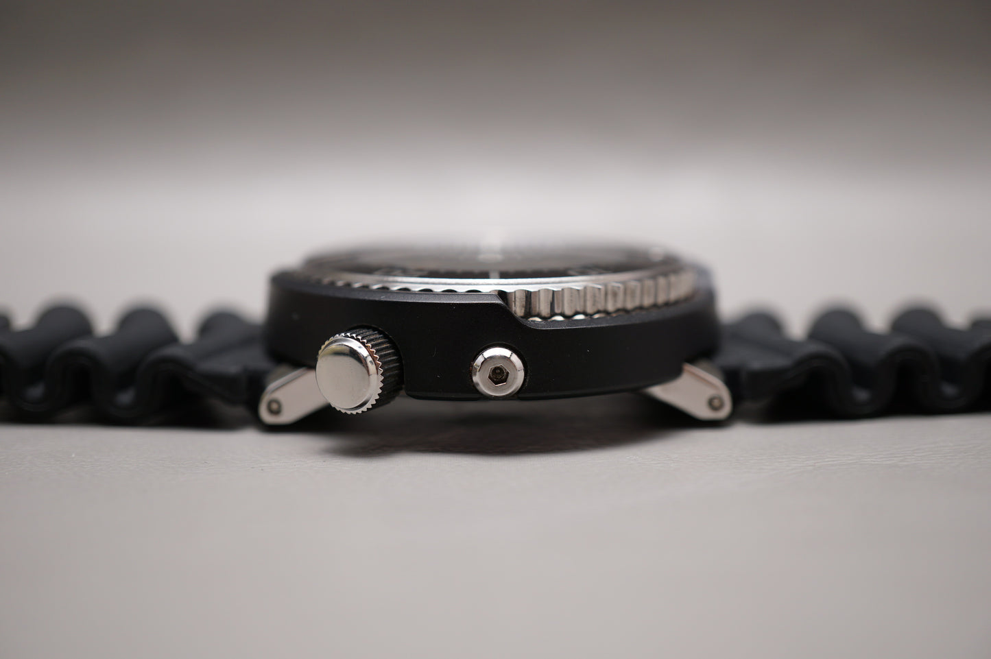Seiko Prospex SBDN023 V147 Lowercase Limited Black Dial Tuna Solar Quartz Watch