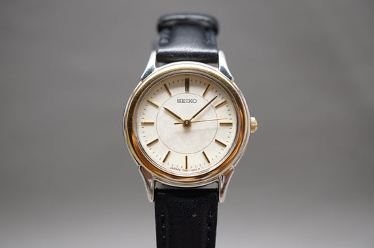Seiko Spirit 7N01-6880 Two Tone Gold Tone Quartz Ladies Watch