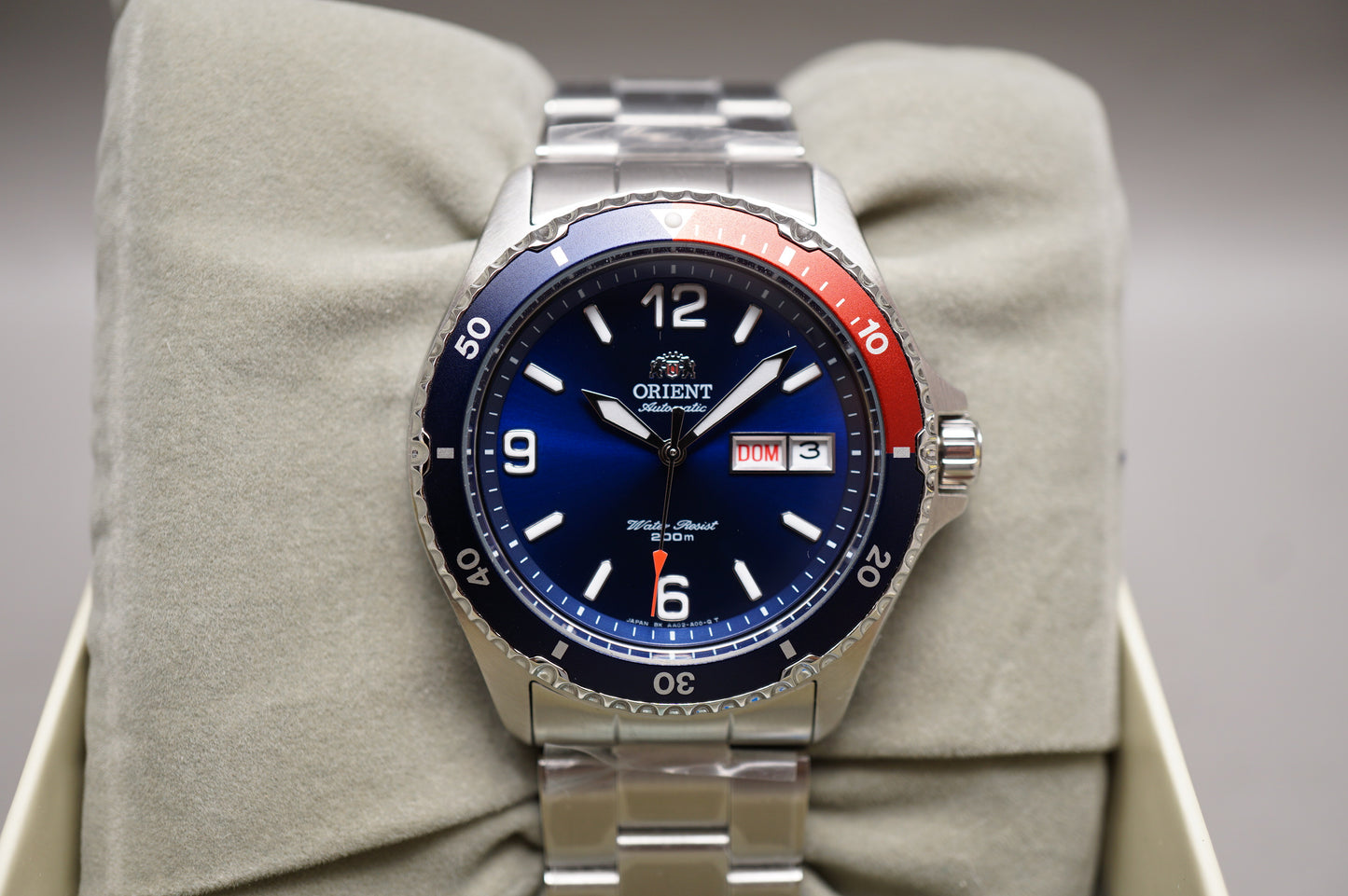New Orient SAA02009D3 Pepsi Mako 200M Automatic Divers Watch