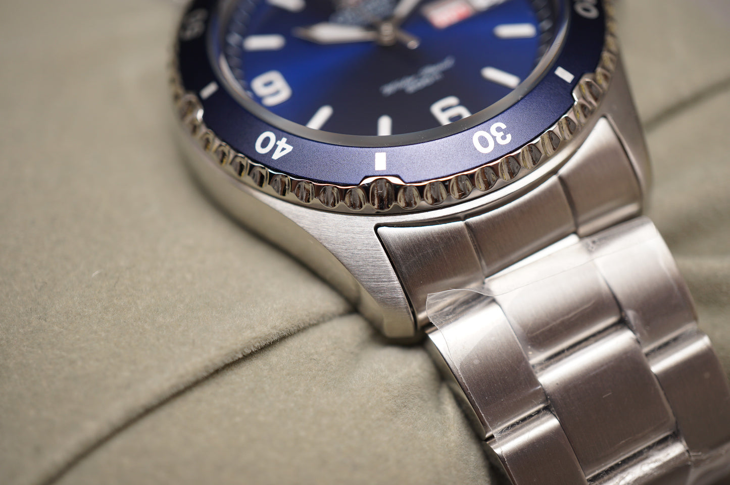 New Orient SAA02009D3 Pepsi Mako 200M Automatic Divers Watch