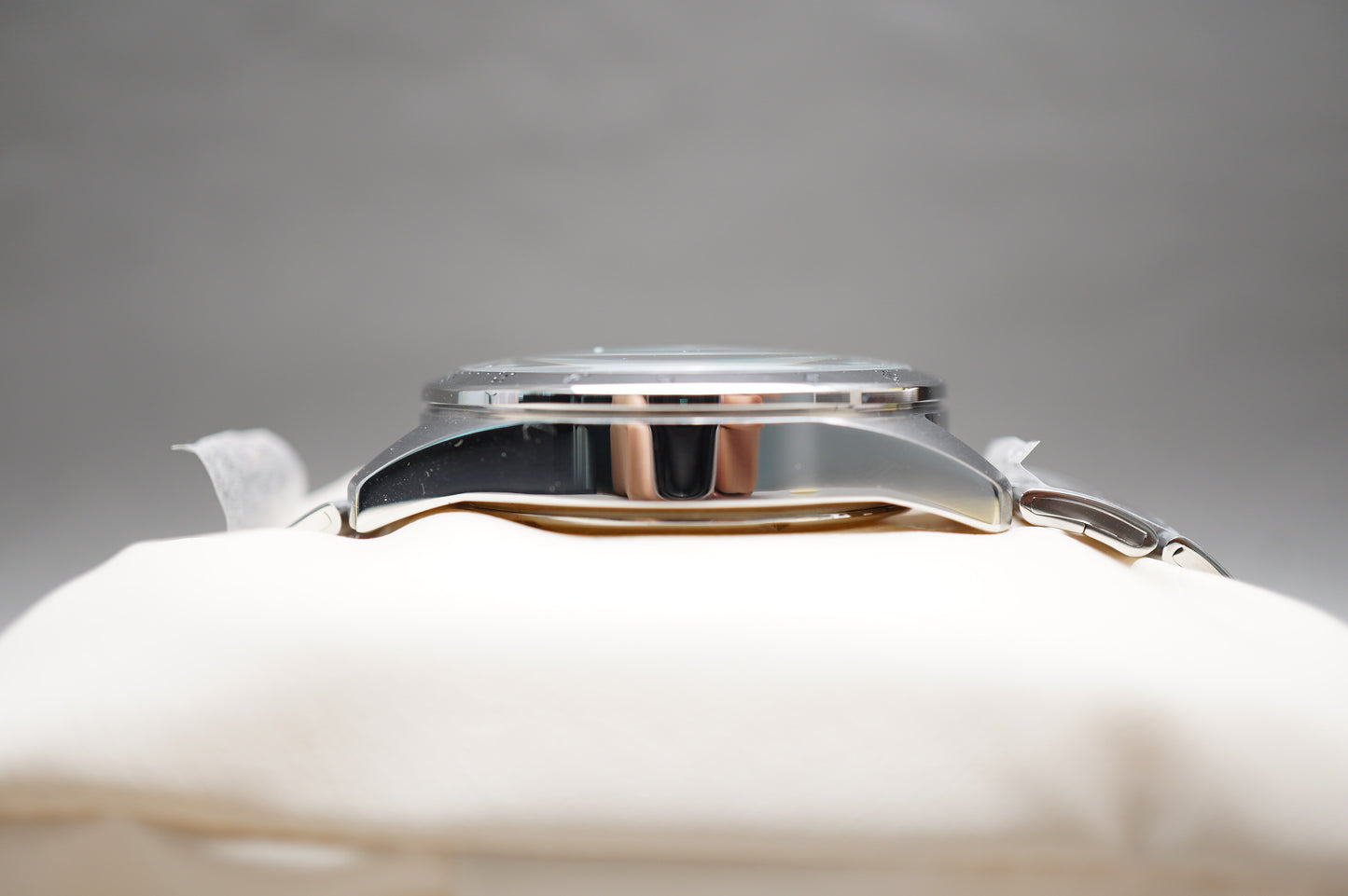 Unworn Seiko SZSJ008 8T63 E5 Hayabusa Bullet Train 10th Anniversary Quartz Watch