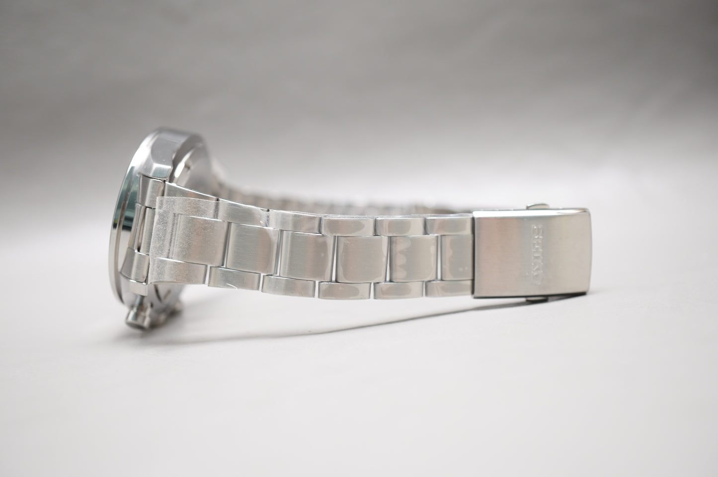 Unworn Seiko SZSJ008 8T63 E5 Hayabusa Bullet Train 10th Anniversary Quartz Watch