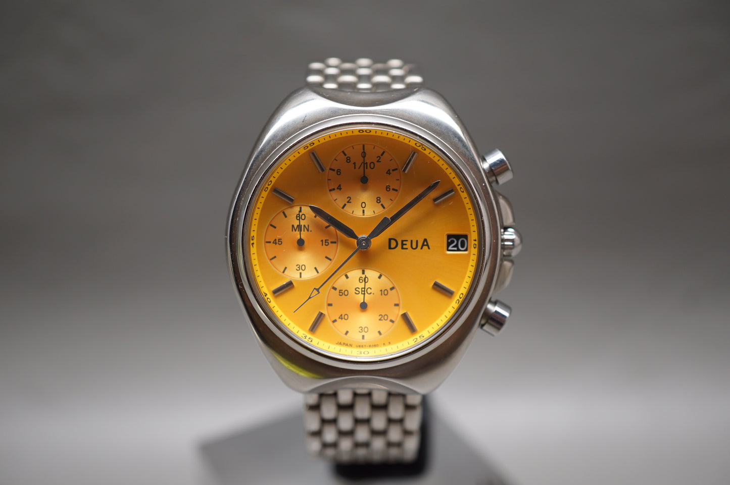 Vtinage Seiko Alba DEUA V657-6040 Orange Dial Quartz Chronograph Watch