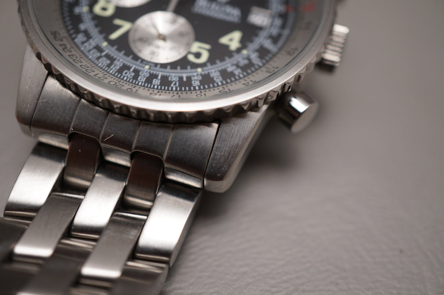 Bulova BVS201 Rare Reverse Panda Navitimer Style Quartz Chronograph Watch