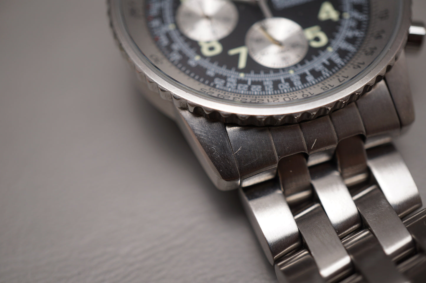 Bulova BVS201 Rare Reverse Panda Navitimer Style Quartz Chronograph Watch