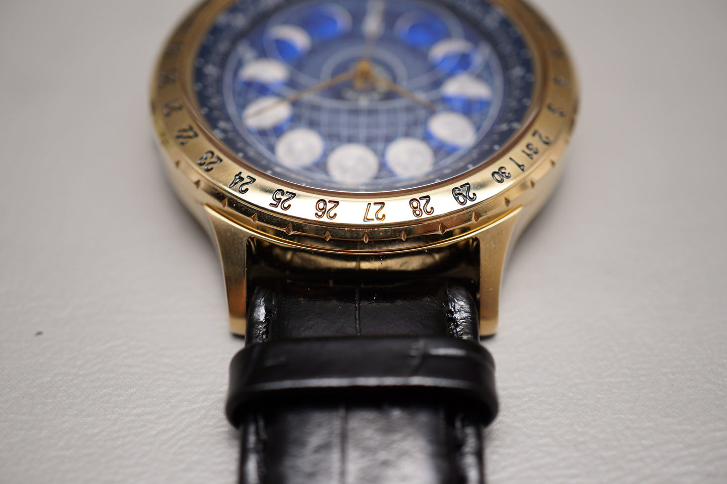 New NOS Citizen Cosmosign CAL-4P85 Franklin Mint Age Of The Moon Quartz Watch