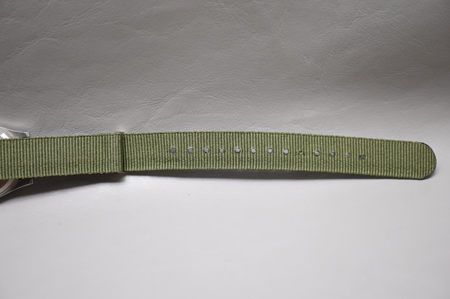 Vintage Hamilton Khaki Field H3 Olive Dial Handwound Mechanical Watch Original