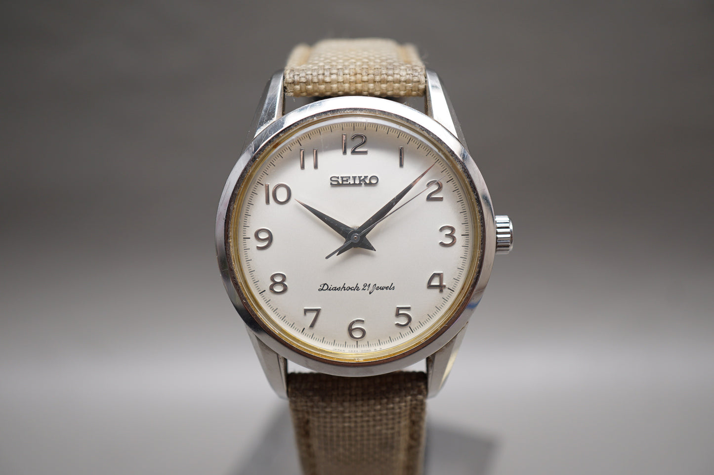 Vintage 1997 Seiko SCVG007 4S24 White Dial Handwound Mechanical Watch