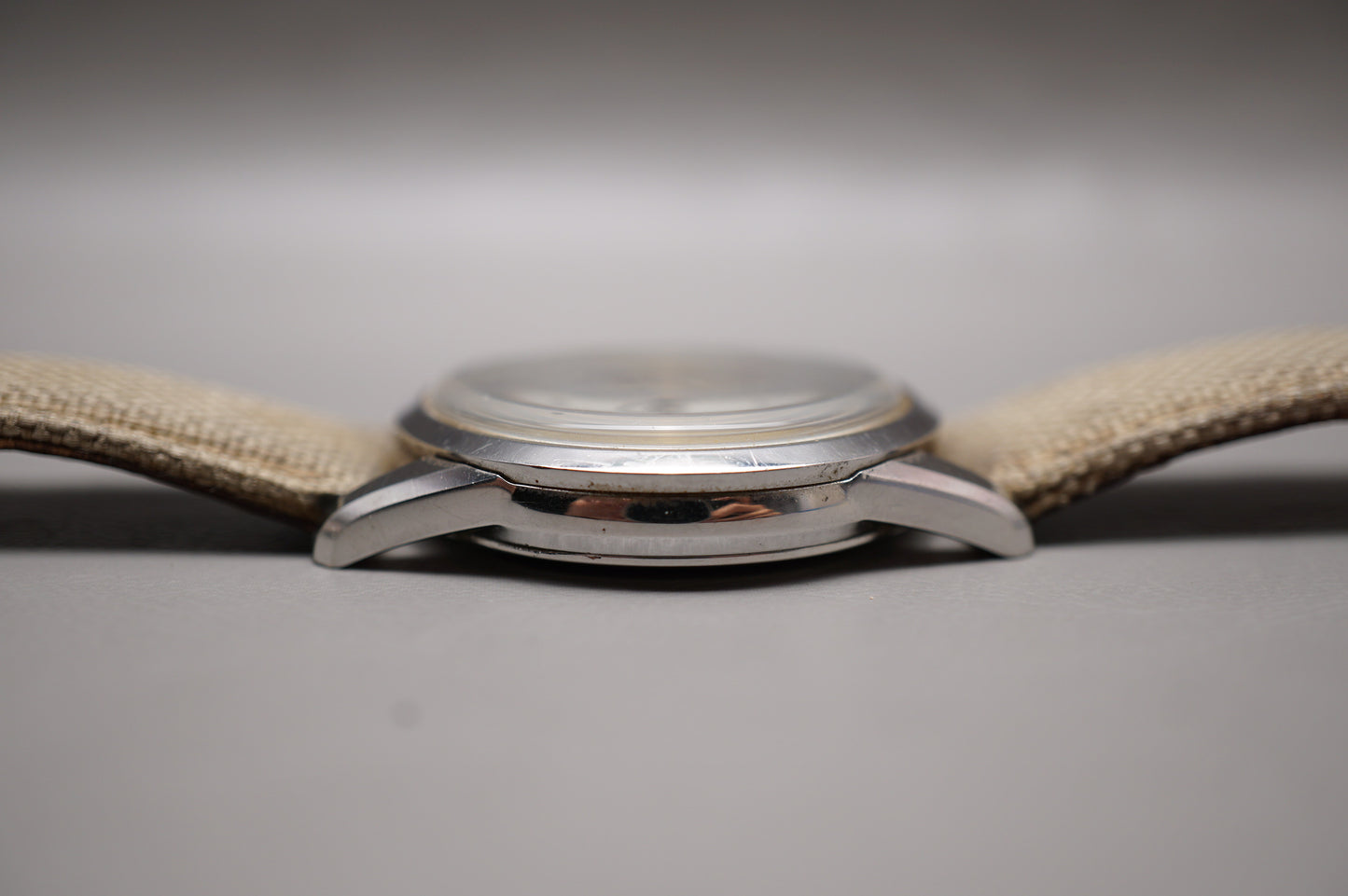 Vintage 1997 Seiko SCVG007 4S24 White Dial Handwound Mechanical Watch