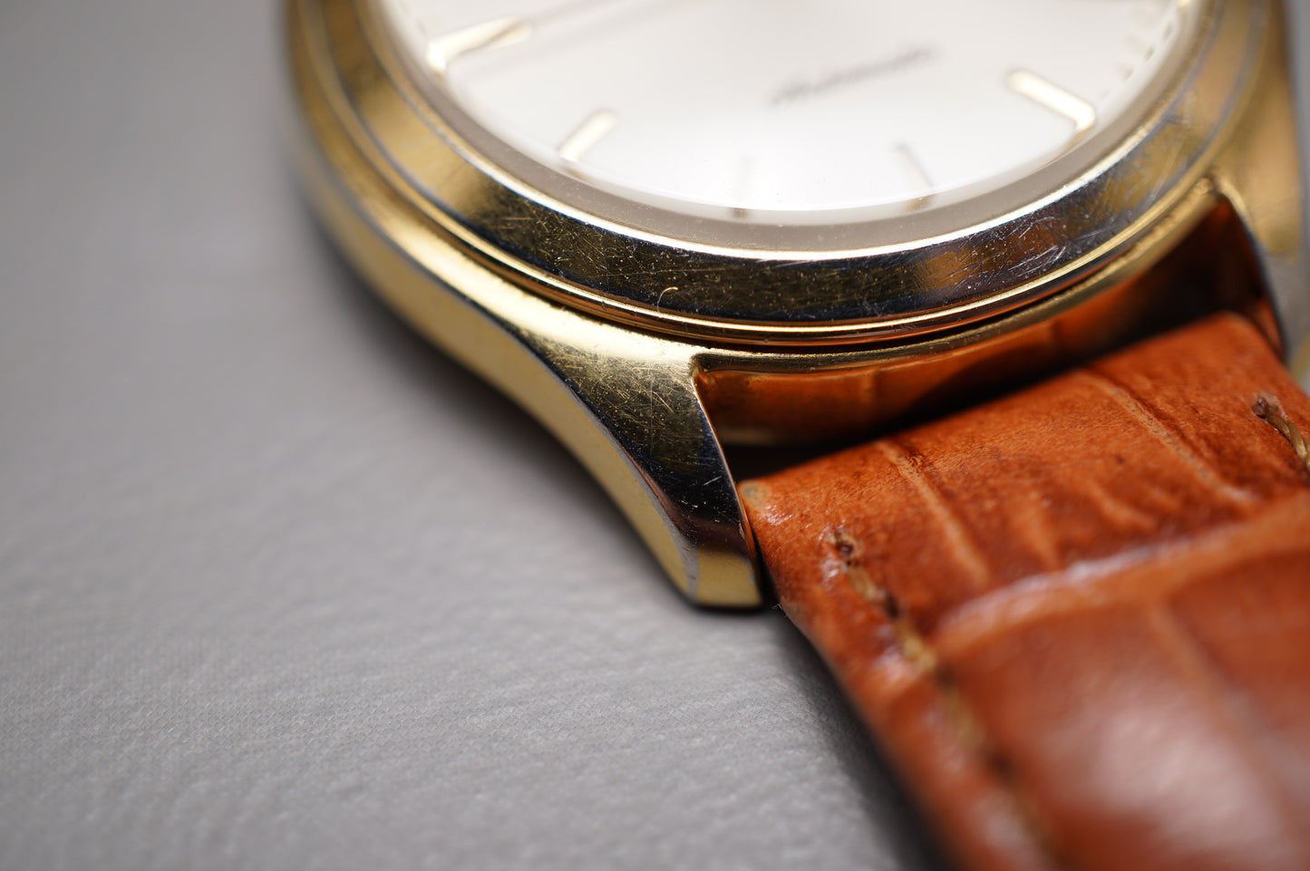 Vintage 1992 Seiko SCVK002 4S35 Gold Tone 36mm Date Automatic Watch