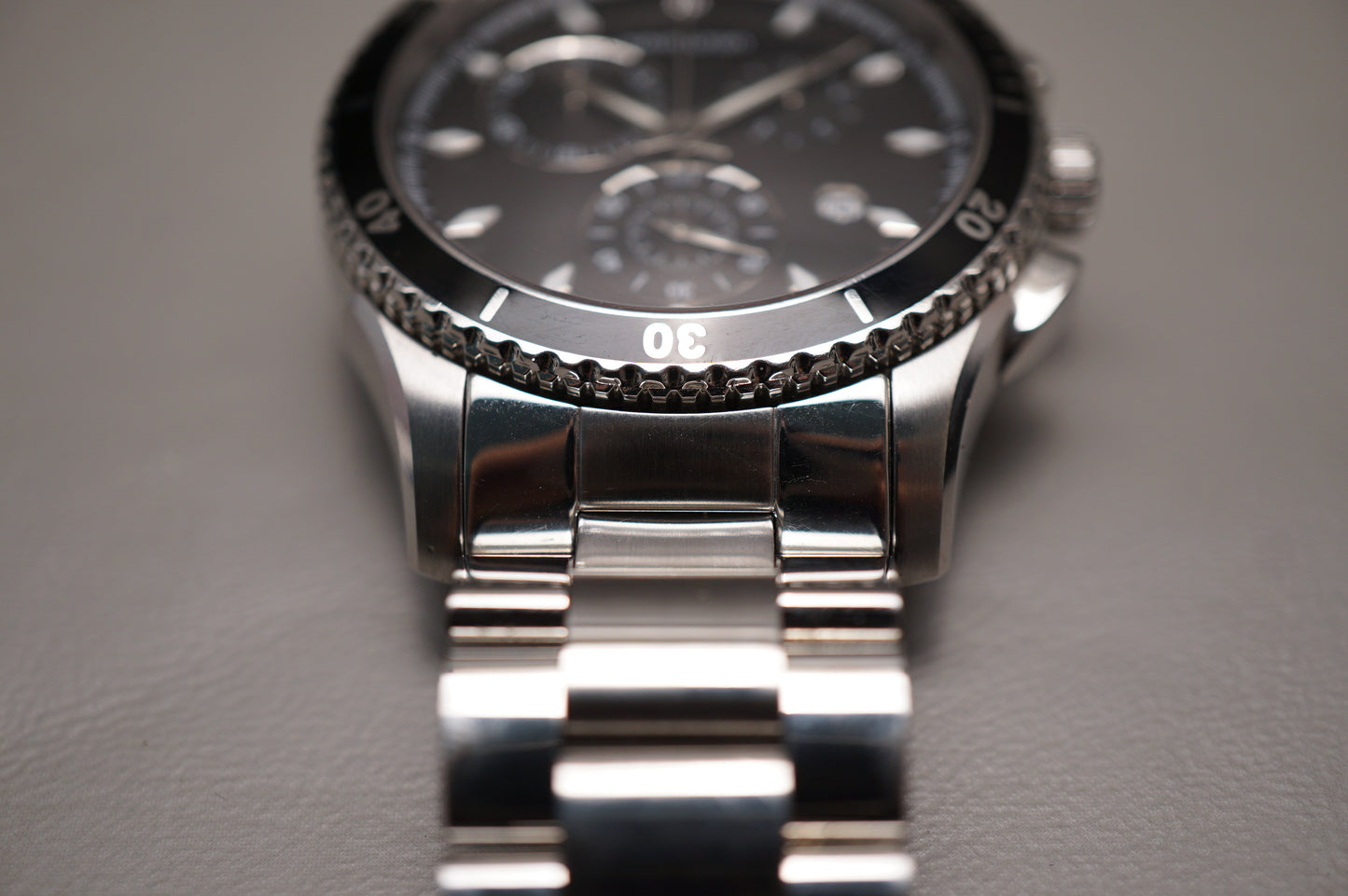 Hamilton Jazzmaster Seaview H37512131 Black Dial Chronograph Quartz Watch