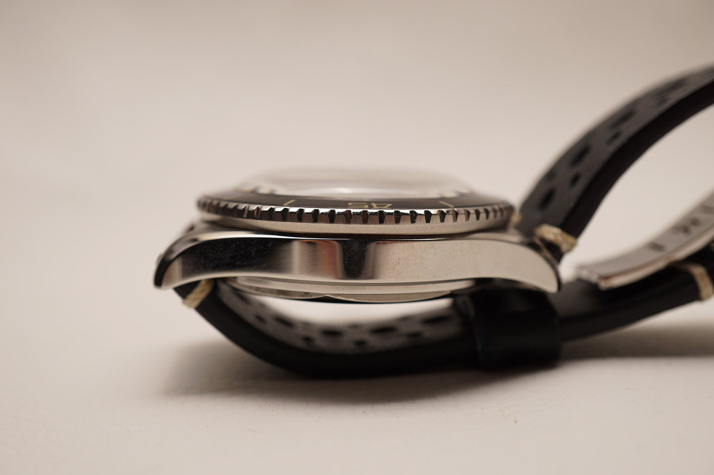 UNDONE Basecamp Blue Black NH35 Vintage Inspired Diver Style Automatic Watch