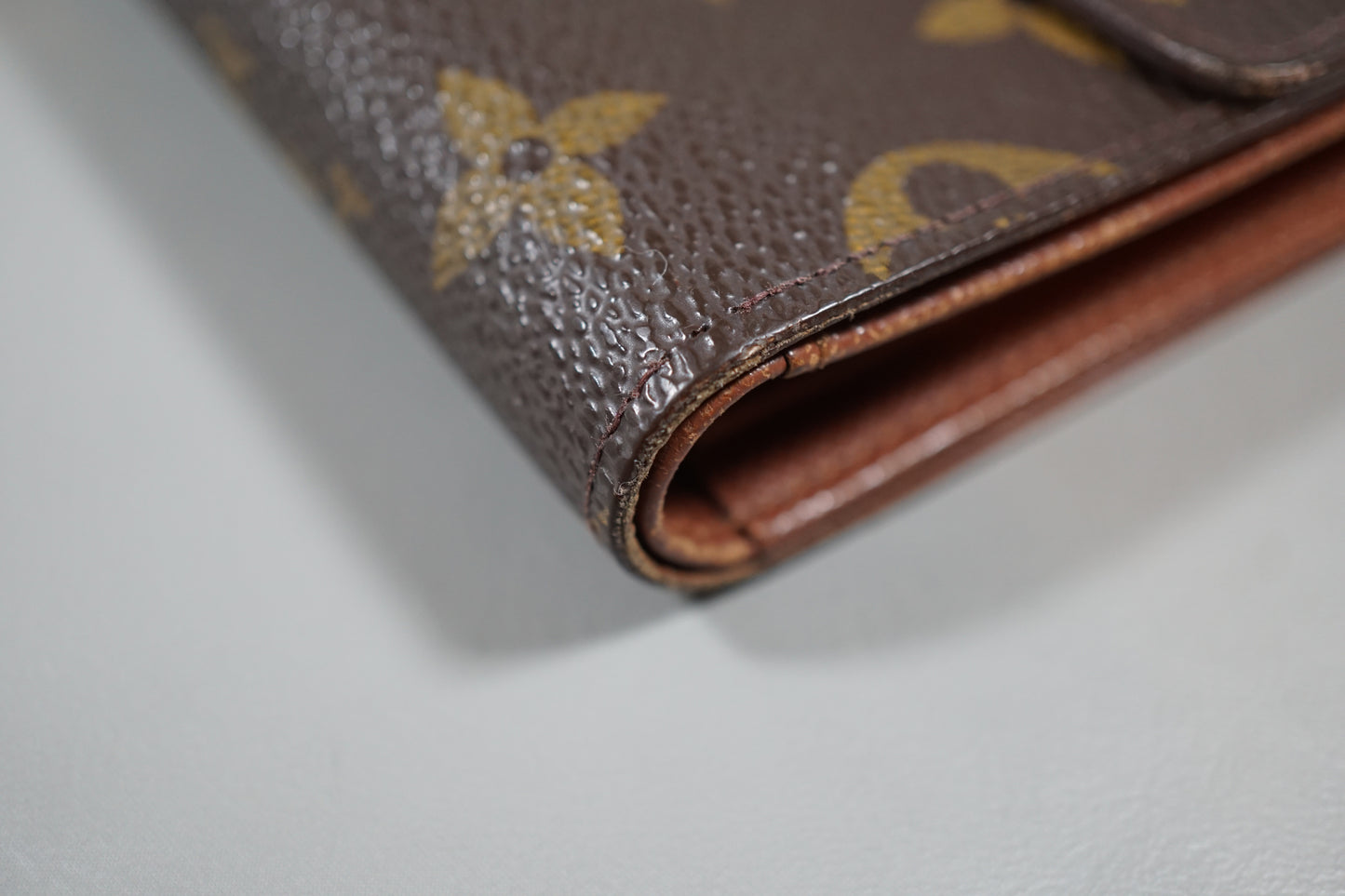 Louis Vuitton M61202 Monogram Porte Tresor Etui Papier Wallet