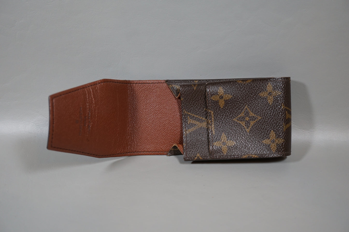 Louis Vuitton M63024 Monogram Brown Tobacco Case