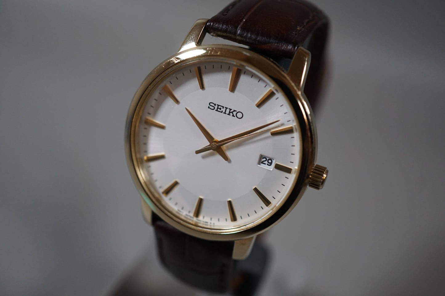 Seiko 7N42-0FG0 Gold Tone White Dial Quartz Wristwatch