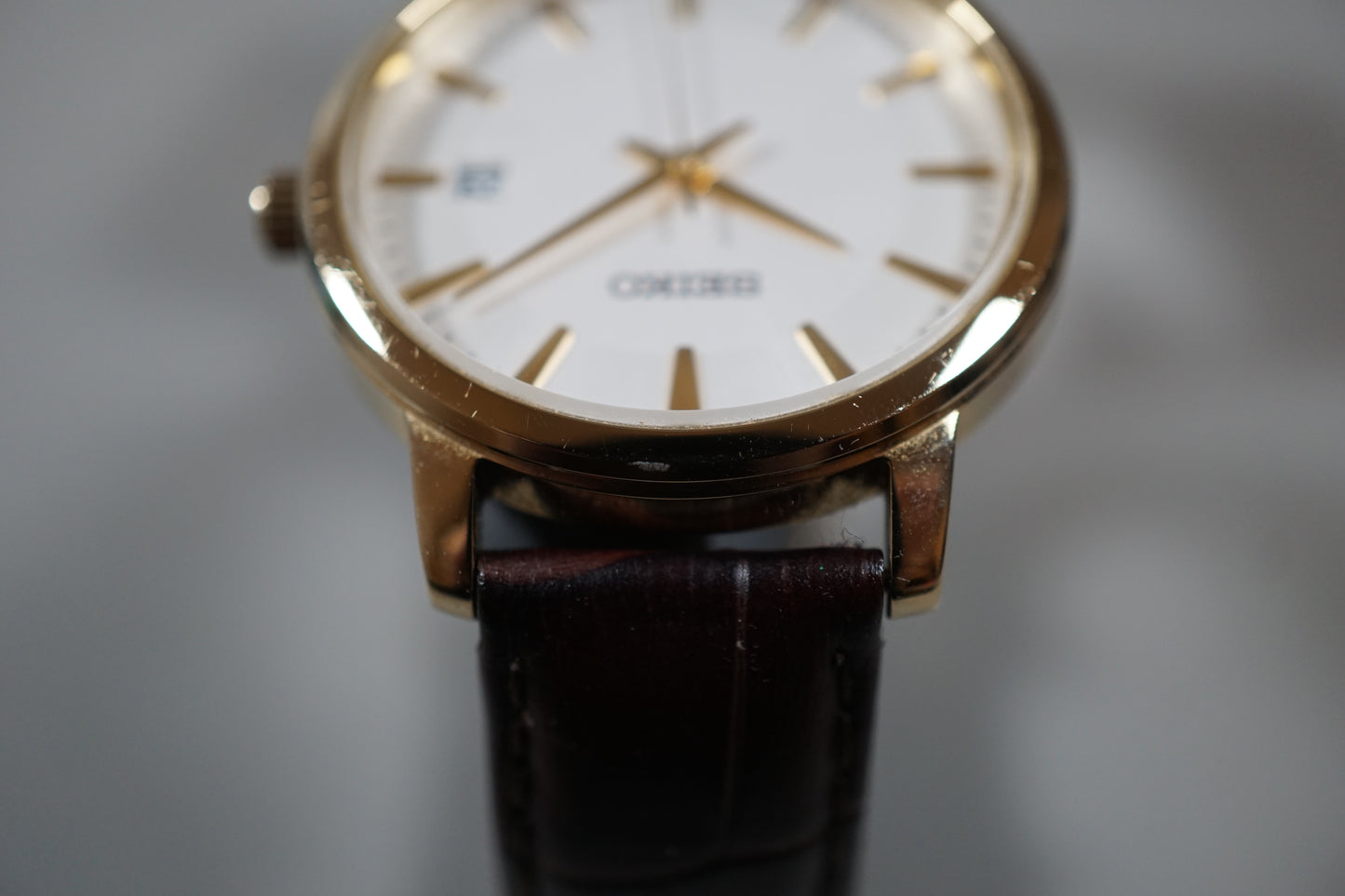 Seiko 7N42-0FG0 Gold Tone White Dial Quartz Wristwatch