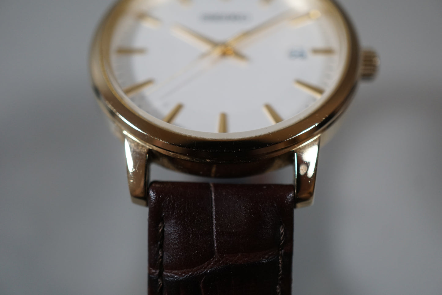 Seiko 7N42-0FG0 Gold Tone White Dial Quartz Wristwatch