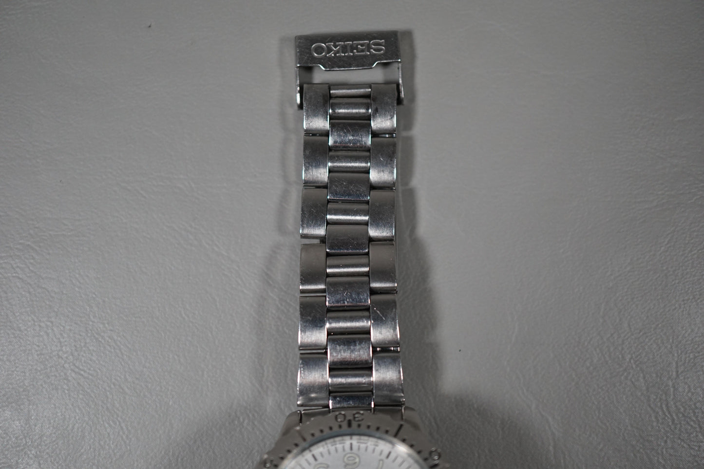 Seiko 7N42-8179 Rare Silver White Dial Quartz Watch