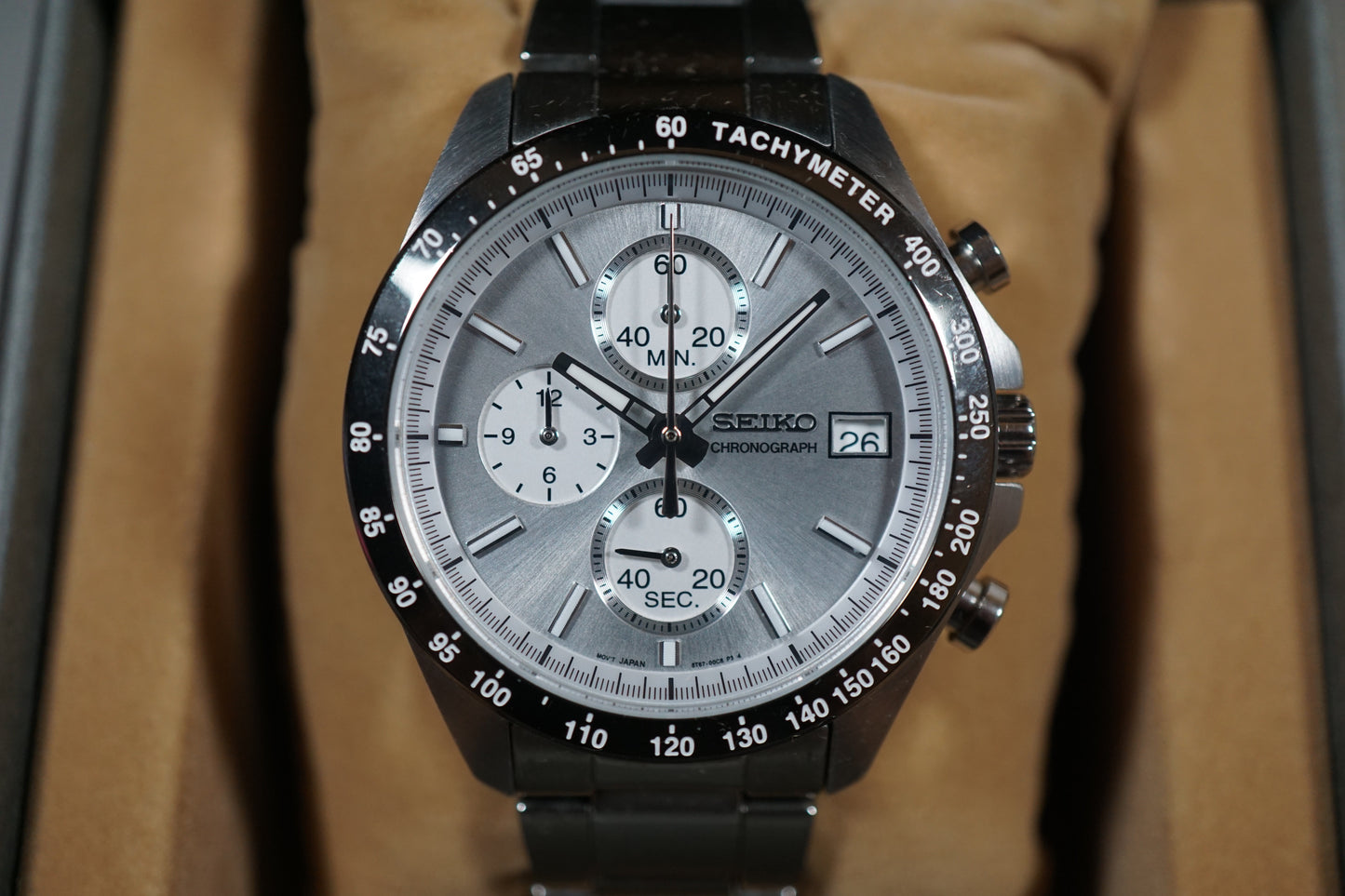 Seiko Spirit SBTR007 8T67 Silver Dial Chronograph Quartz Watch