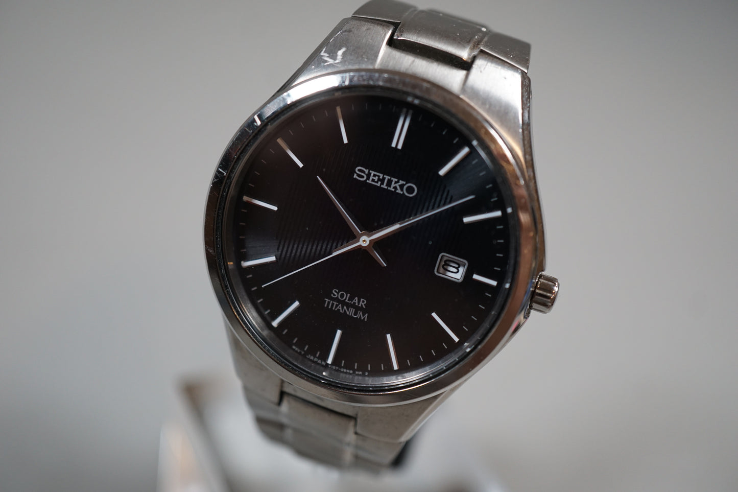 Seiko SNE377 V157 Black Dial Titanium Solar Quartz Watch