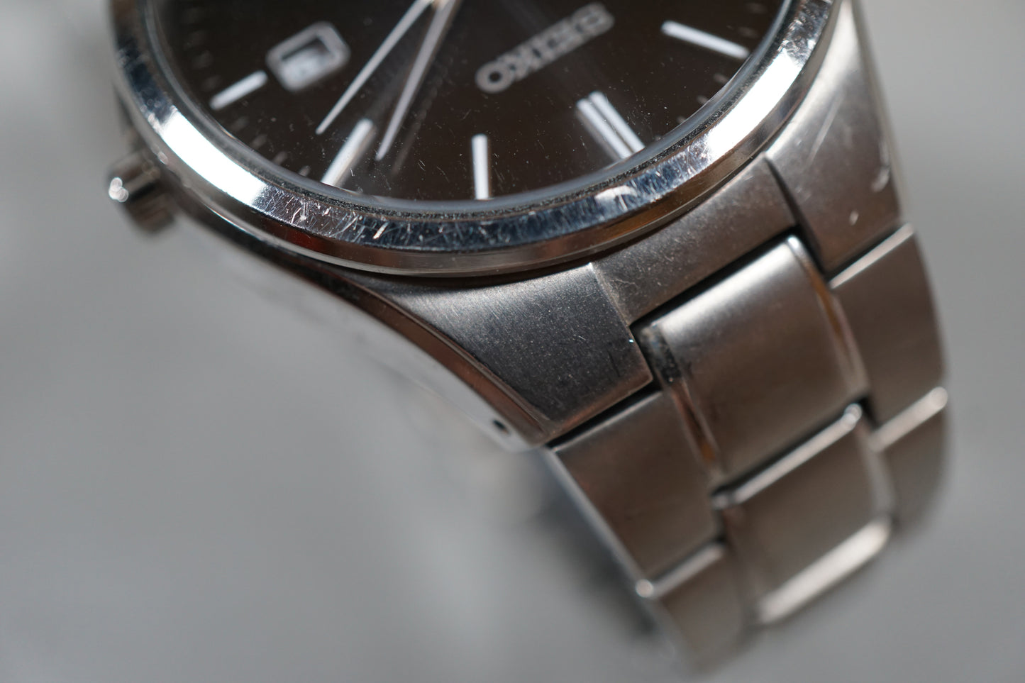 Seiko SNE377 V157 Black Dial Titanium Solar Quartz Watch