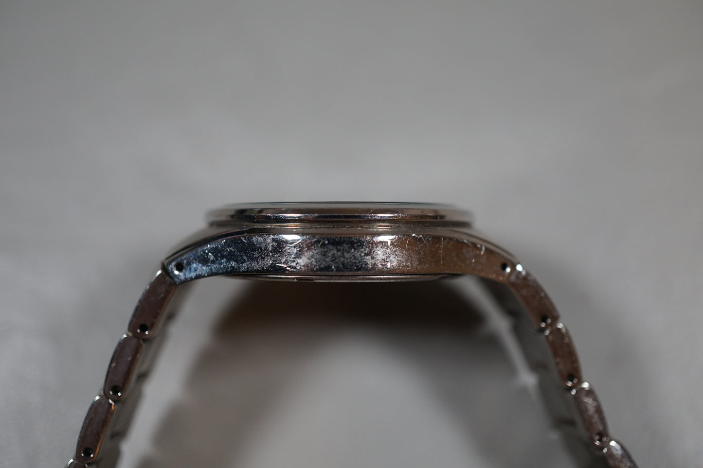 Seiko SNE377 V157 Black Dial Titanium Solar Quartz Watch