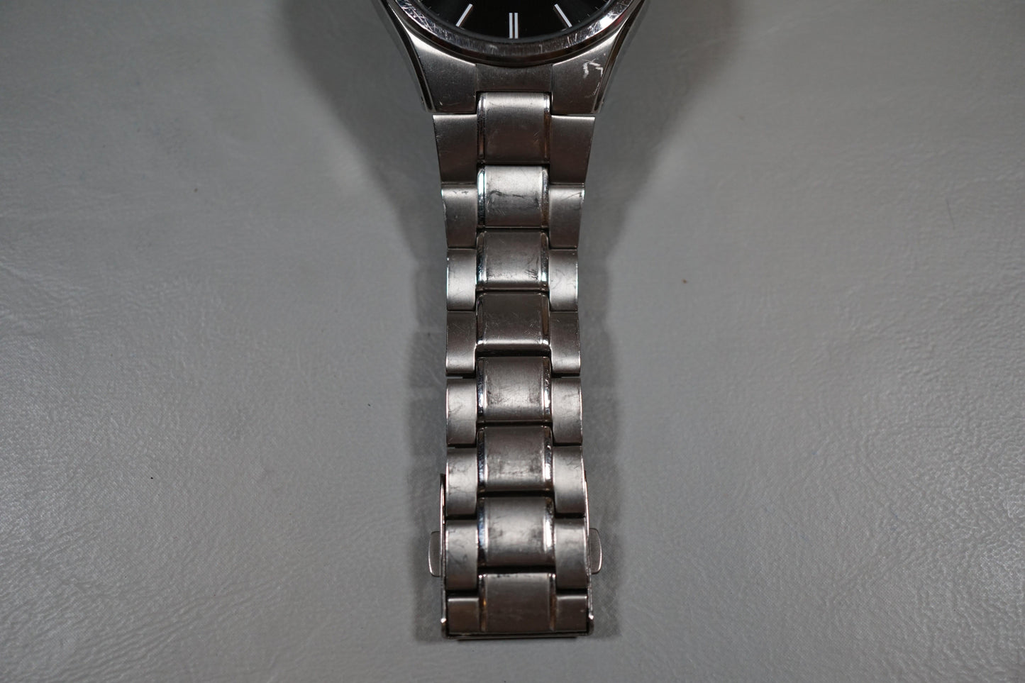 Seiko SNE377 V157 Black Dial Titanium Solar Quartz Watch