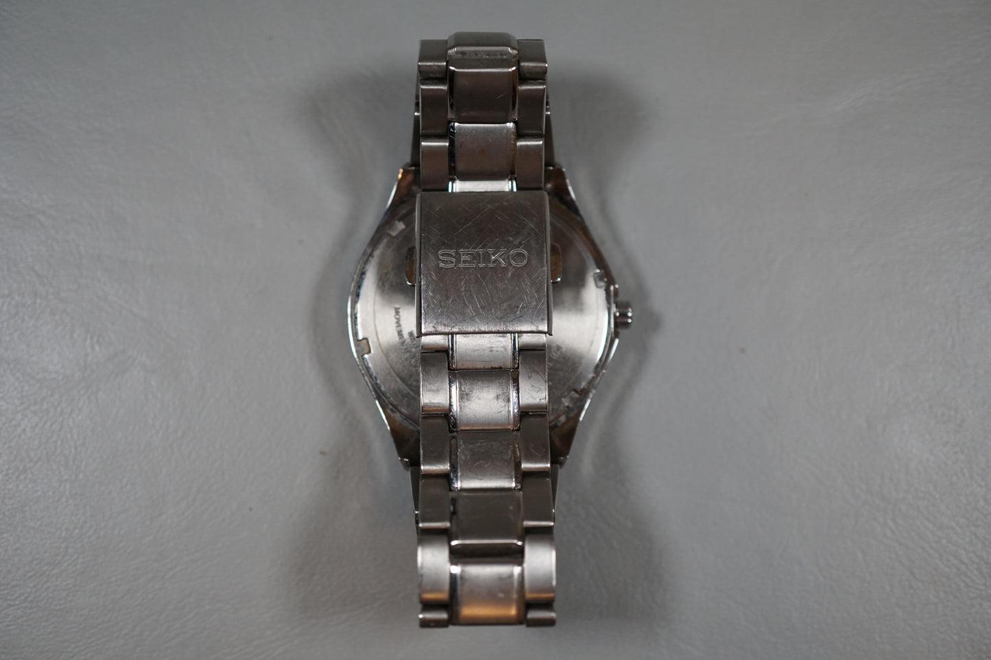 Seiko SNE377 V157 Black Dial Titanium Solar Quartz Watch