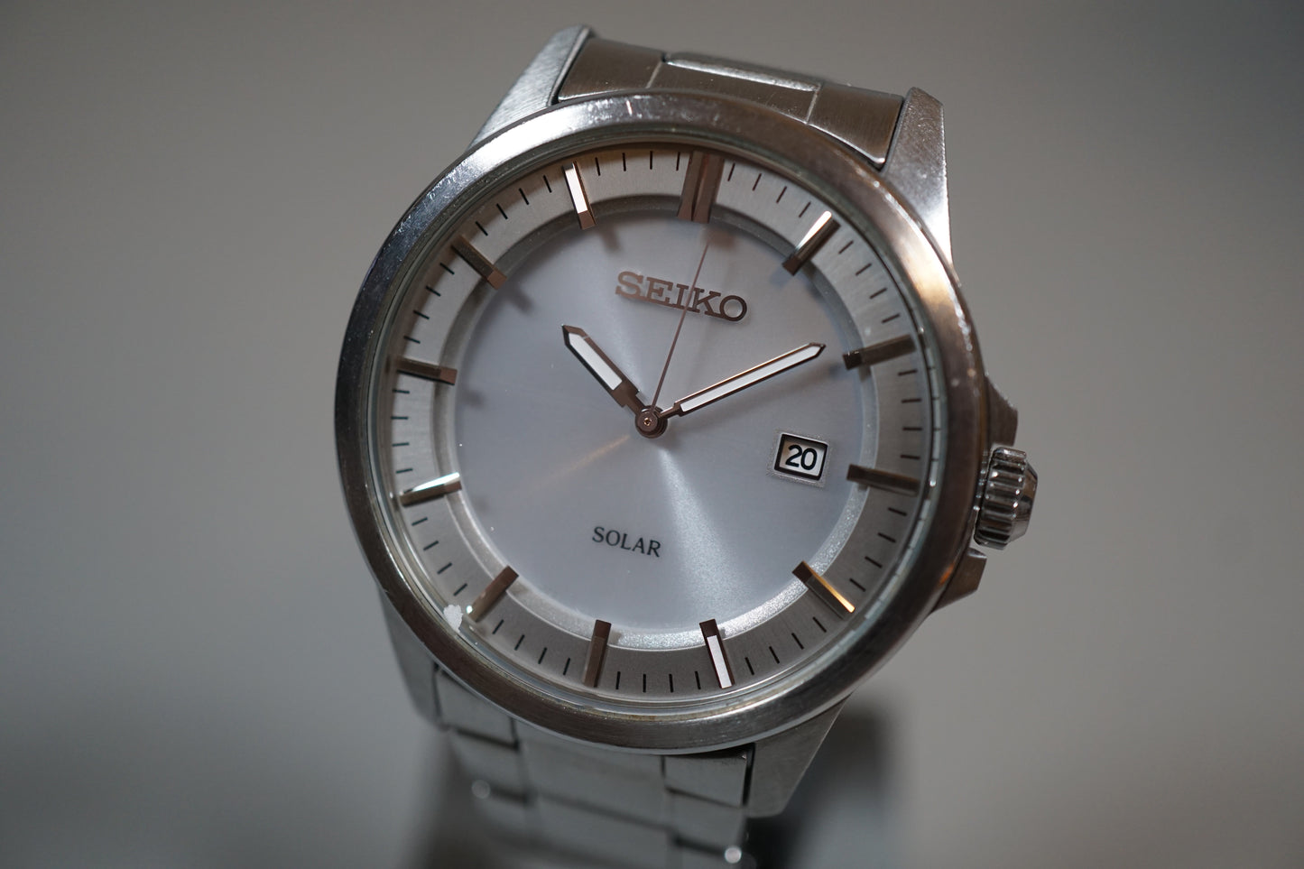 Seiko V147-0AF0 Silver Dial Solar Quartz Watch