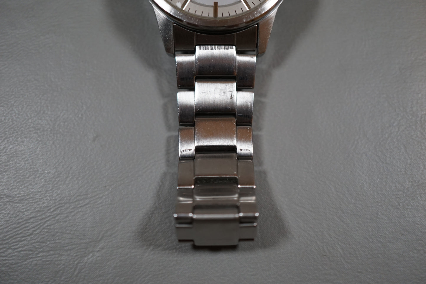 Seiko V147-0AF0 Silver Dial Solar Quartz Watch