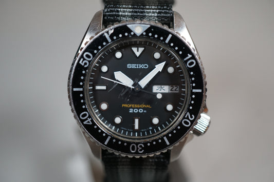 Vintage 1986 Seiko 7C43-6010 Professional Diver 200M Quartz Watch